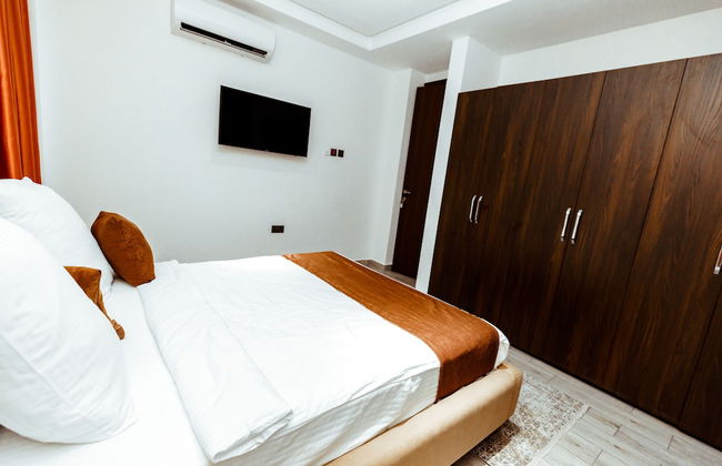 Veronique Heights - Photo 8