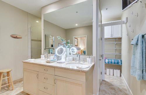 Steps to Sea and Sand! Gulf-View Galveston Getaway - Foto 16