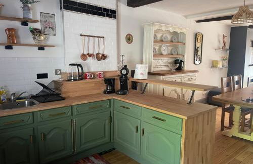 Les Gîtes de Monthermé Le Duplex avec vue sur la Meuse - Foto 2