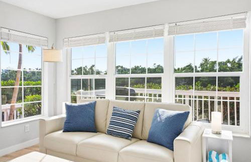 Siesta Key, Heated Pool, Dock on Lagoon, Turtle Beach 1 mile and Crescent Beach 2 miles, 1bdr - Foto 7