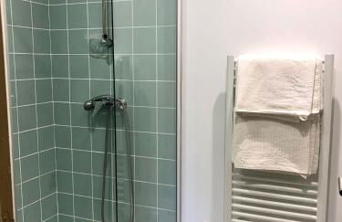 Logement neuf, tout confort, au coeur du village - Foto 12