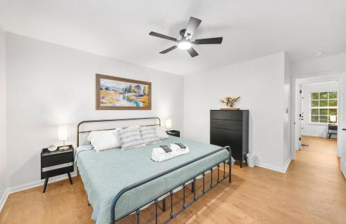 MiniGolf, HotTub, FirePit, PetFriendly, Sleeps 8 - Foto 21