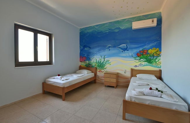 Flisvos Villa - Photo 6