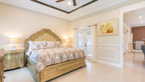 Chill & Spacious 3BR - Beaches & Backyard Fun - Foto 2, wardrobe