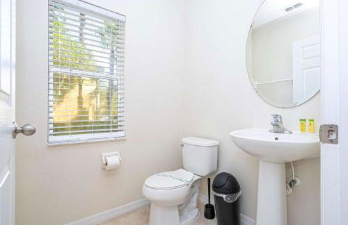 Spectacular House with 3BR - Private Pool, BBQ - Minutes from Disney! - Foto 39