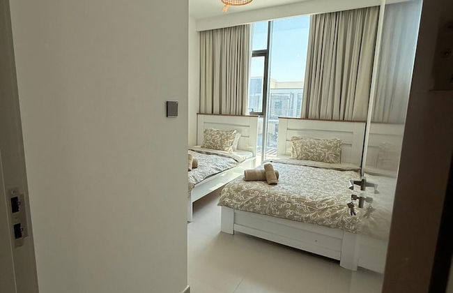 Elegant Stay in Ranches Villa - Photo 8