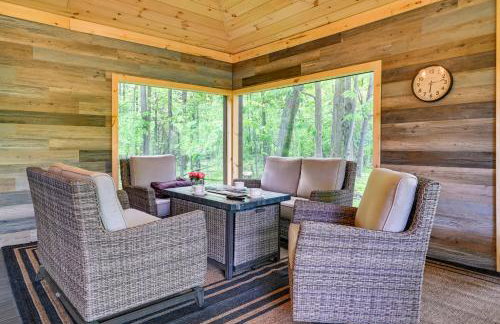 Custom-Built Clarklake Cabin: Sauna & Cold Plunge! - Photo 31