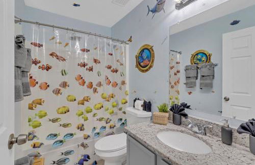 Disney Themed House Free Heated Pool close Disney 5br 9bd - Foto 16