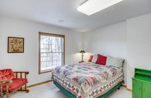 Pelican Rapids Lake House with Water Views and Dock! - Foto 23