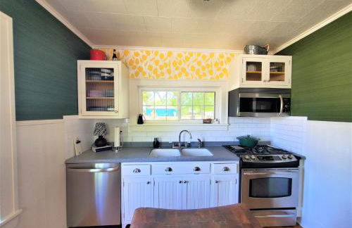 127 Hwy 71 Main House - Photo 3