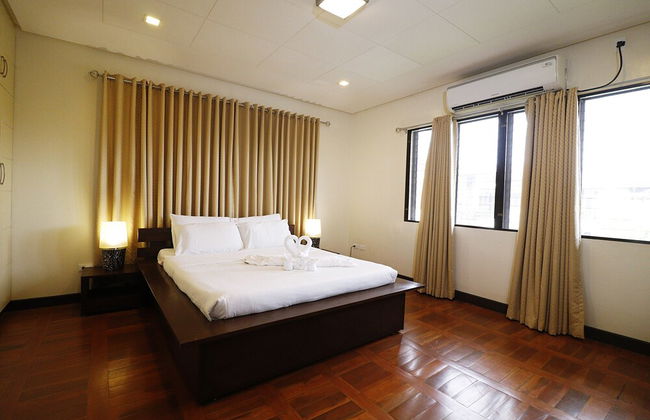 Hassaram Courtyard - Photo 12