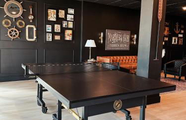 Villa Valbuena Palm Oasis In-Laws Quarters 4-Story Unit With Rooftop Retreat - Photo 22