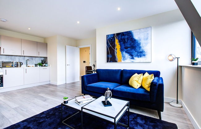 Charming 2-bed Apartment in Cheam, Sutton - Foto 1