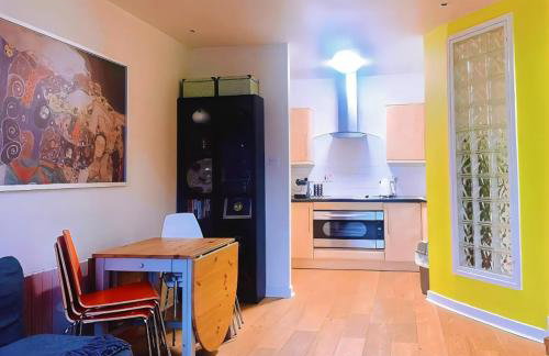 Stylish 2BR Apartment in Leeds City Centre with Town Hall Views - Foto 6