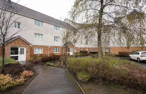 Warm Welcoming Paisley Stay Near Transport Links - Pass the Keys - Foto 3