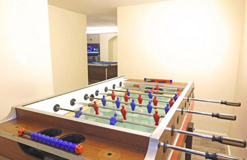 Bury Villa - 7 bedrooms sleeping 18 guests - Photo 28