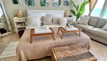 Penthouse Beach Oasis 704 Lovely Daytona ocean front incredible ocean view - Photo 3