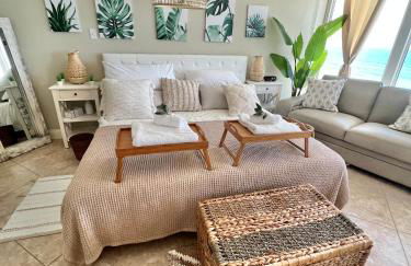 Penthouse Beach Oasis 704 Lovely Daytona ocean front incredible ocean view - Photo 3