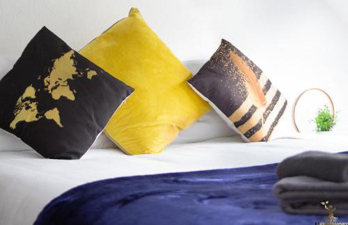 Spacious 3 to 4 Bed 3 Floor House Close to City Center Shops Restaurants and Parking Nearby - Foto 33