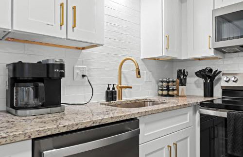 Stylish 1BR Upper Flat in Vibrant Royal Oak - Foto 24