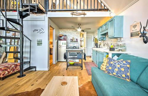 Great Cacapon Cabin with Mountain Views - Photo 7