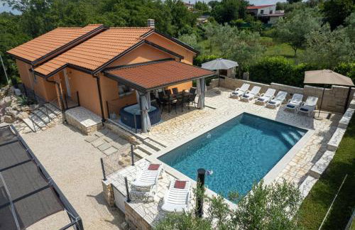Villa Pendolina with Private Pool - Foto 29