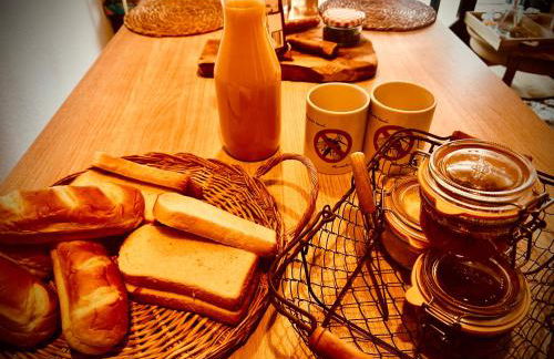 Résidence Le SUNSET Marseillan-plage, entre mer et lagune de Thau, étape vélo, famille, couple, VRP, toutou admis, jardin, parking privé gratuit, vélos, Clim, WIFI fibre gratuite, commodités, plage et piste cyclable à proximité, 6 couchages nous contacter - Foto 13