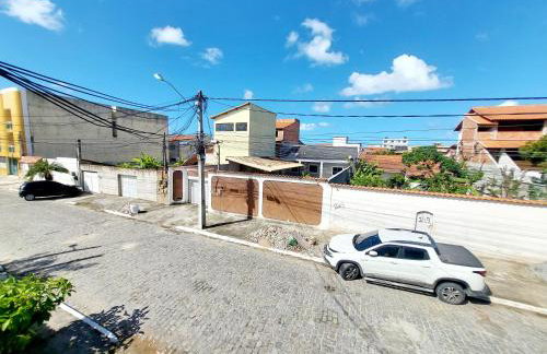 Kitnet Aconchegante com Varanda e Cozinha - Foto 14