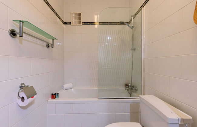 Beautiful and Spacious Studio With Side Seaview - Foto 26