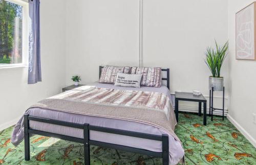 River Views and Fire Pit Cozy Soldotna Apartment! - Foto 12