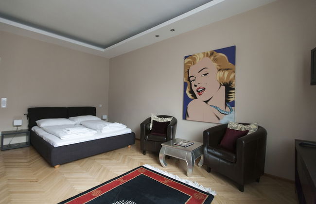 Heart of Vienna Opera House Studio - Foto 1