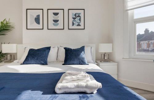 Modern 4 Bedroom House In Woodgreen - Foto 34
