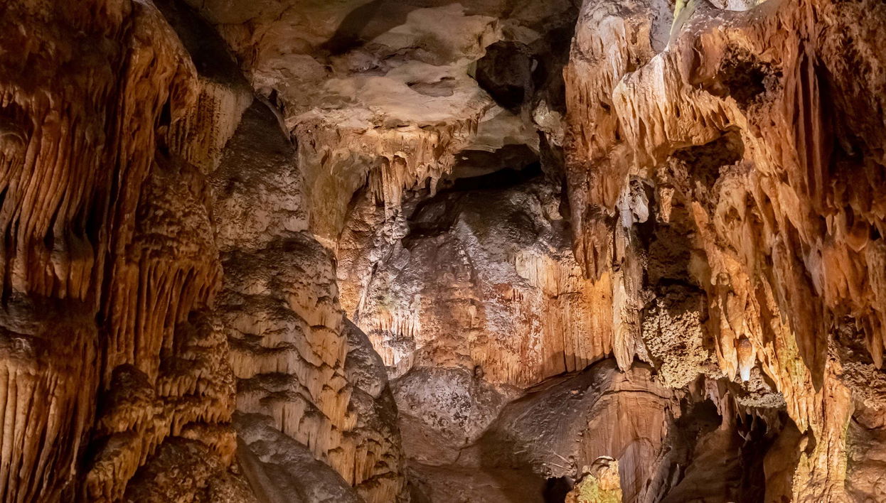 Tour por las grutas Nombre de Dios