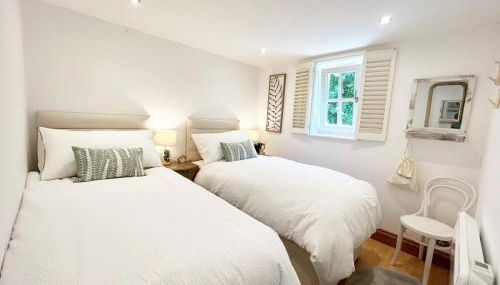 The Stables at The Forge - Cosy Cottage with Log Burner on S Downs Way, nr Brighton - Foto 3