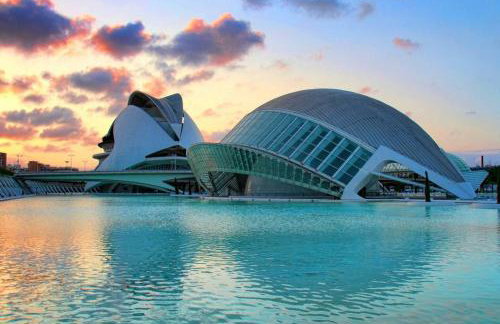 10 pax, AC, Wifi gratis, Ciudad Artes y Ciencias - Foto 22