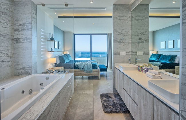 Luxury New Oceanfront Condo 5BR Sleeps 12 - Foto 31