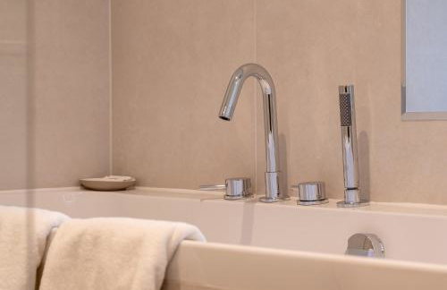 Hill View - Photo 16