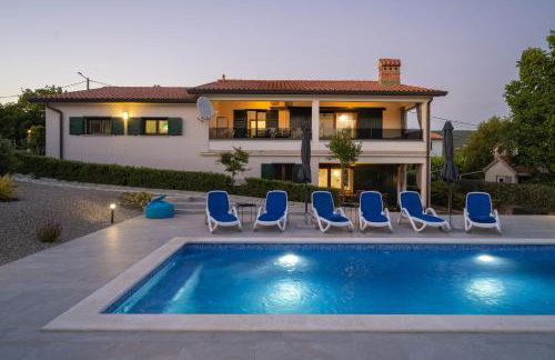 Luxury villa with a swimming pool Trget, Rasa - 23420 - Foto 2