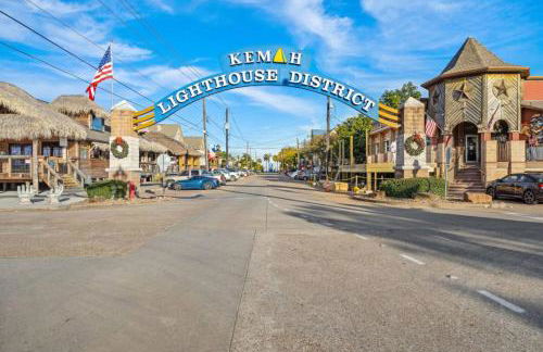 Cozy cottage in the heart of Kemah close to the boardwalk and bay - Foto 8