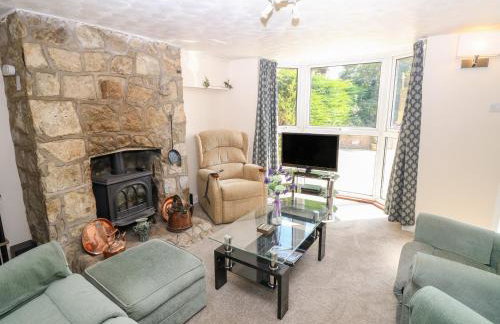 St Michaels House - Photo 5