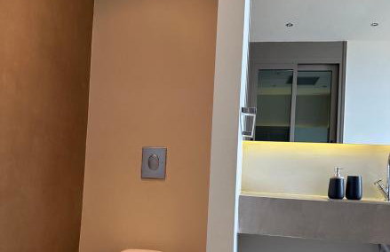 Euphoria Suites - Photo 37