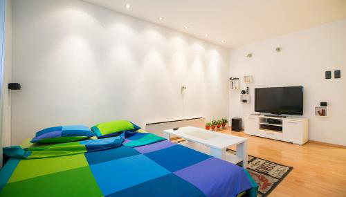 eazZynight Center Apartment - Foto 4
