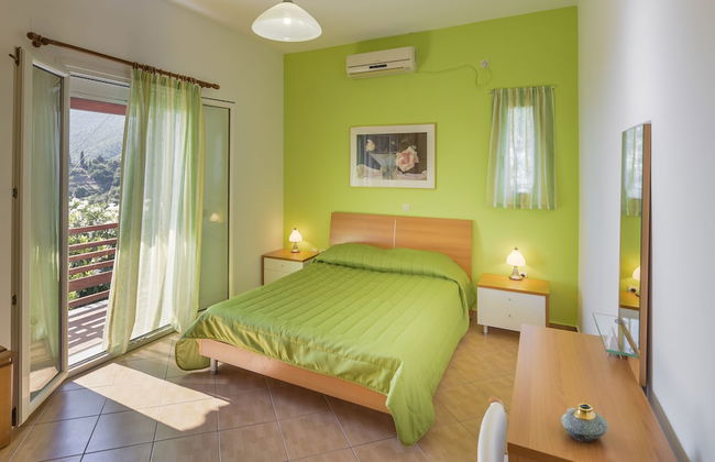 Mouzakis Villas - Photo 5