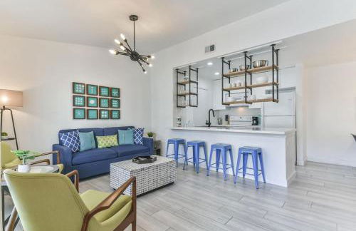 Coastal Paradise Condo with 2 Bedrooms and Pool - Foto 4