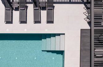 Eumelia Iconic Villa, with Heated Pool & Whirlpool, By ThinkVilla - Foto 6