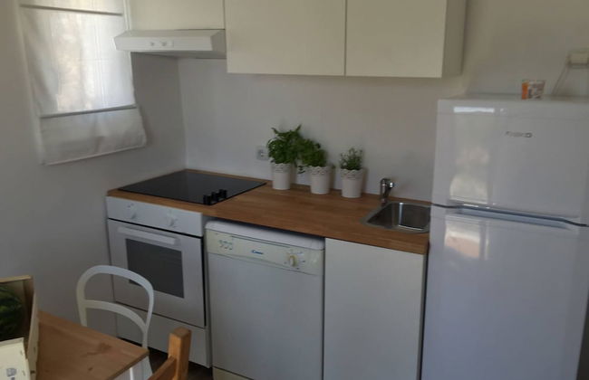 Charming Apartment in Lukovo Šugarje With Mountain Views - Foto 19