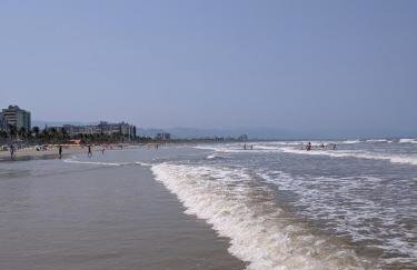 Apto completo com varanda gourmet a 50 mt da praia - Photo 33