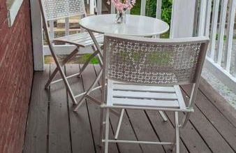 Relaxing Rustic Oasis II, Unit B - 6 minute walk to Downtown! Cyclists Welcome! - Foto 12