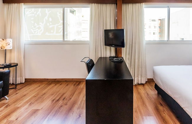 Paraiso Suites by Charlie - Photo 30