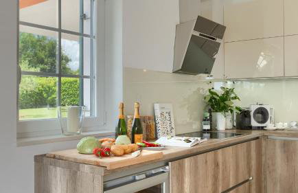 Beautiful Villa Village with tennis court in Tinj - Photo 24